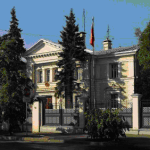 Посольства и консульства